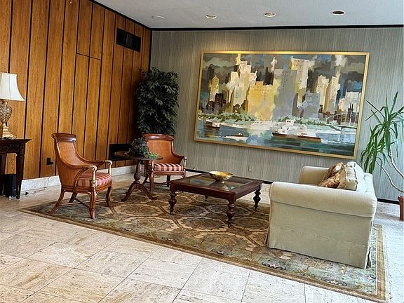 2nd image of 1160 Bower Hill Rd APT 314A