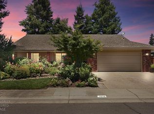 3025 Park Oak Dr, Lodi, CA 95242