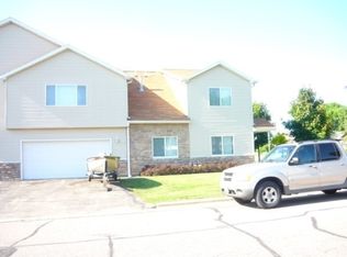 301 N Hill St APT B, Lodi, WI 53555