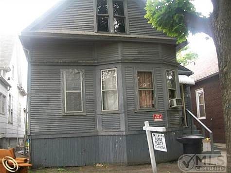 HOUSE 1.JPG