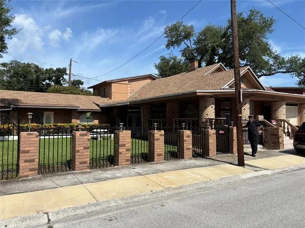 1747 YOUVAL COURT S, ST PETERSBURG, FL 33712