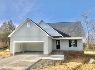 2351 Gloucester Ct, Graham, NC 27253