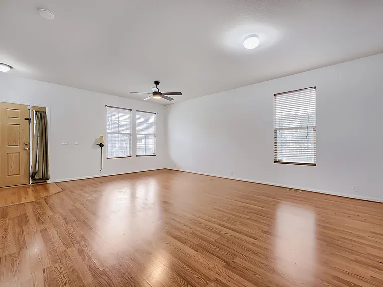 2175 Squawbush Ridge Grv #1 — Photo 2