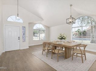 6565 E Quartz St, Mesa, AZ 85215