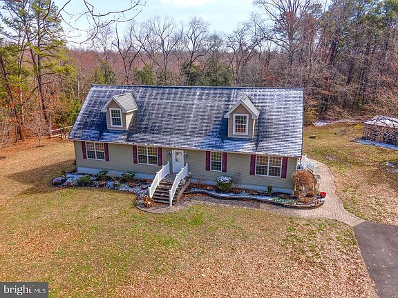 2nd image of 237 Cedar Bridge Rd