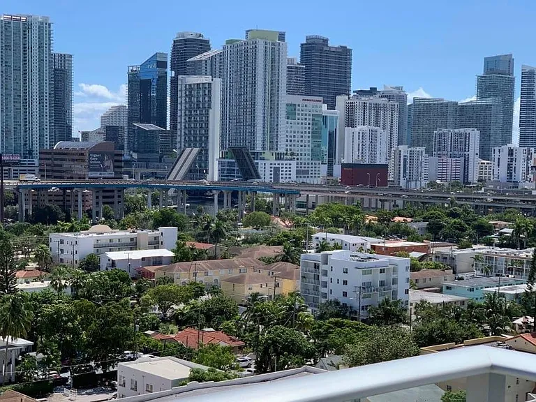 Ram Miami River South Apartments — Photo 3