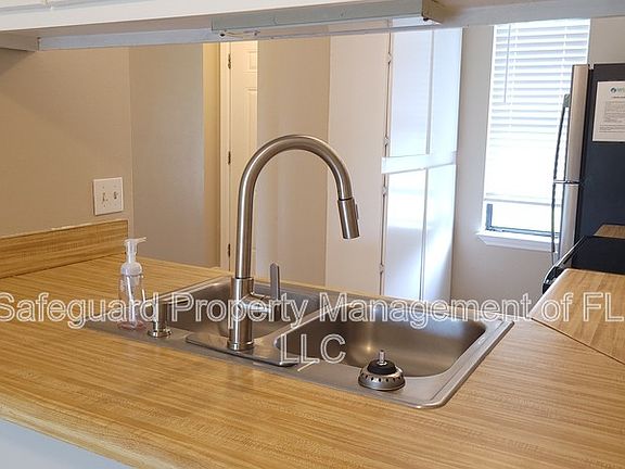 3rd image of 5394 Munson Hwy