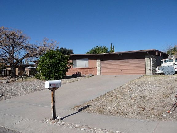 2nd image of 9825 E Victoria Ln