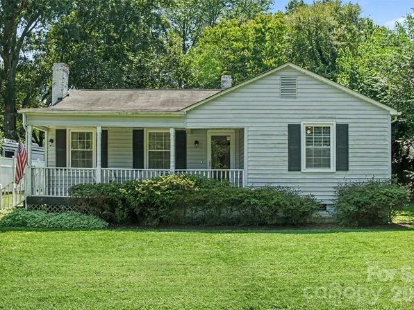 210 N Beaver St, Landis, NC 28088