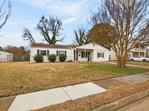 16 Marldale Dr, Hampton, VA 23666