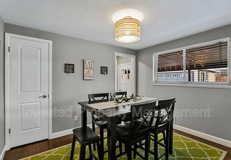 2591 S Raleigh St — Photo 14