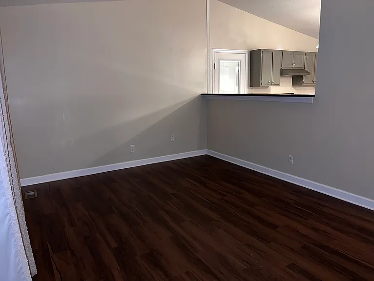 5712 Montina Rd — Photo 16