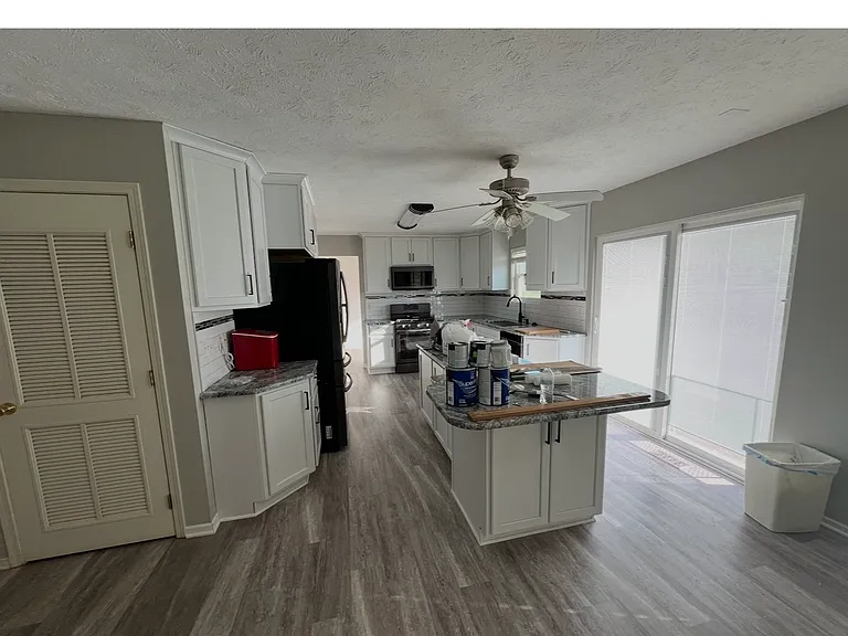 2707 Arrowhead Ln — Photo 13