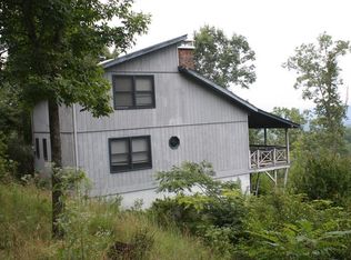 770 Pelohi Cove Rd, Bryson City, NC 28713