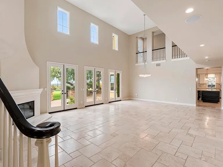 7625 Circulo Sequoia — Photo 11