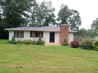 5 James St, Washingtonville, NY 10992