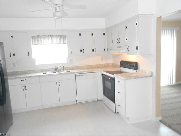 2nd image of 1273 Gladiola Cres