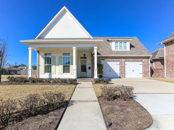 1220 Five Oaks Dr, Lake Charles, LA 70605