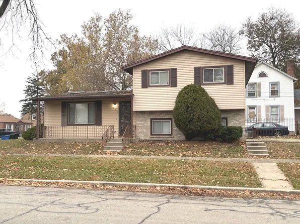 2347 S 17th Ave, Broadview, IL 60155
