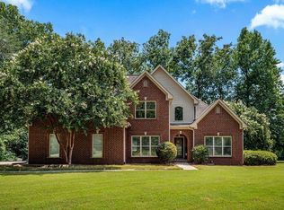 900 Whispering Pines Cir, Mount Olive, AL 35117