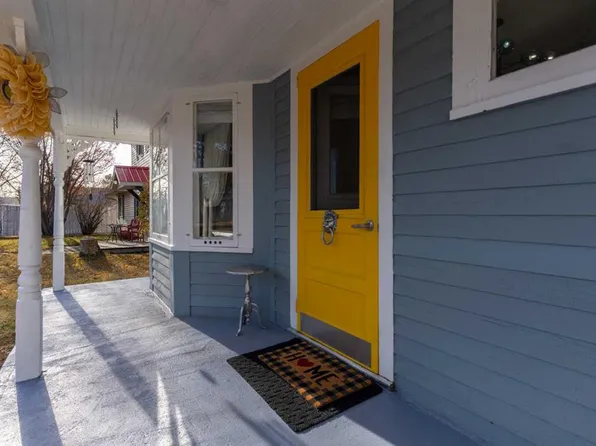 5013 49th St, Sedgewick, AB T0B 4C0