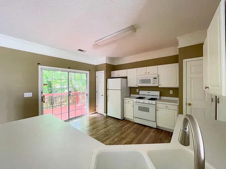 3425 Oxwell Dr — Photo 10
