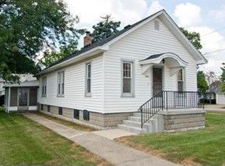 400 S West St, Peotone, IL 60468