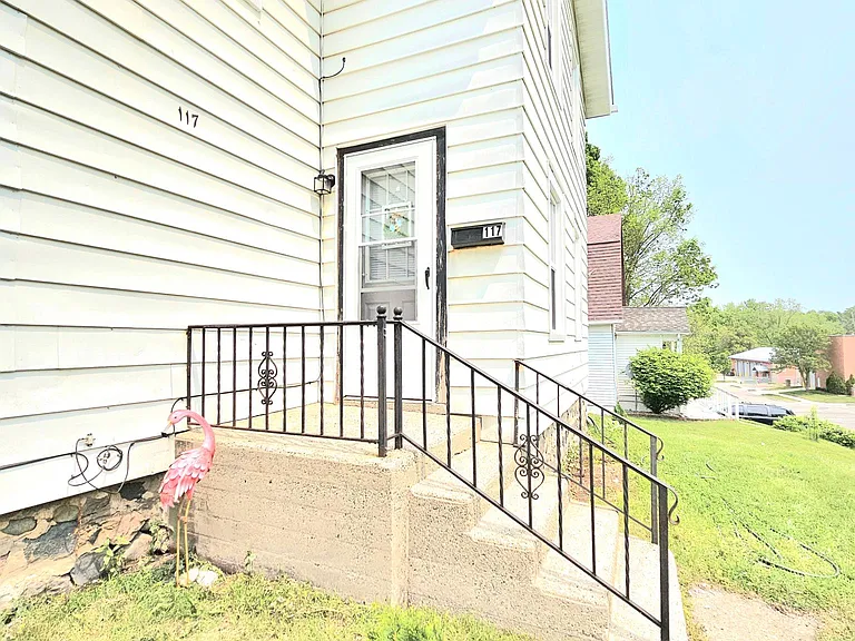 117 N Grant St — Photo 8
