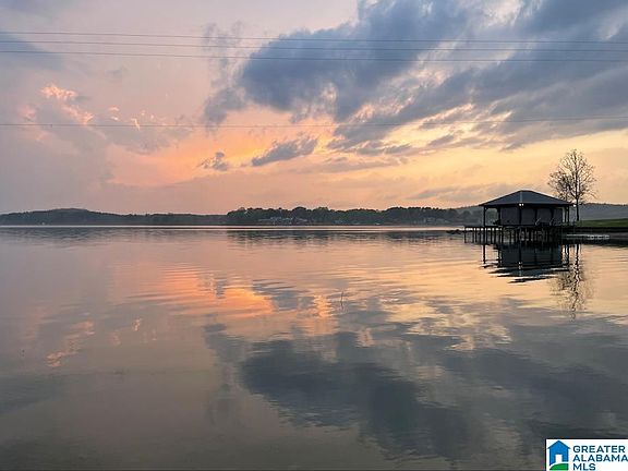 2nd image of 4 Constellation Dr