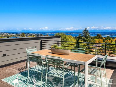 1242 15th Avenue E #10, Seattle, WA, 98112