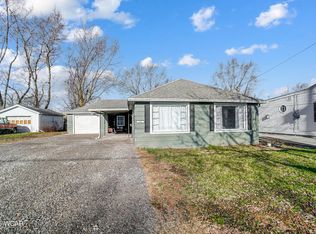 211 Burt St, Van Wert, OH 45891