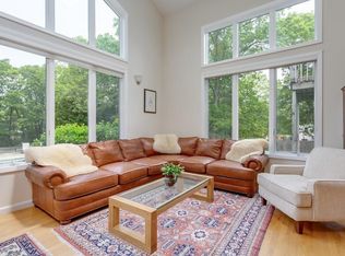 23 Country Ln, Sharon, MA 02067