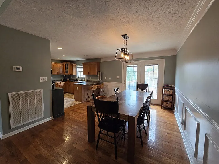 594 Mountain View Dr — Photo 6