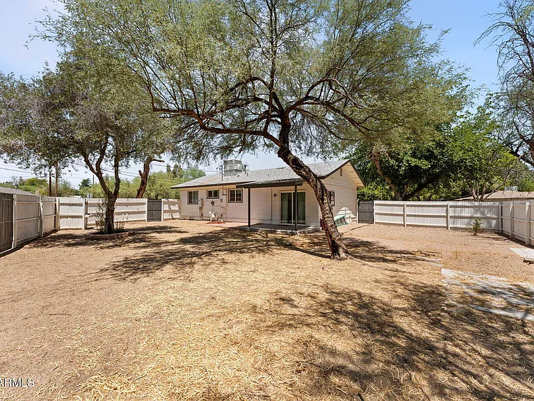 209 Sylvan Rd — Photo 9