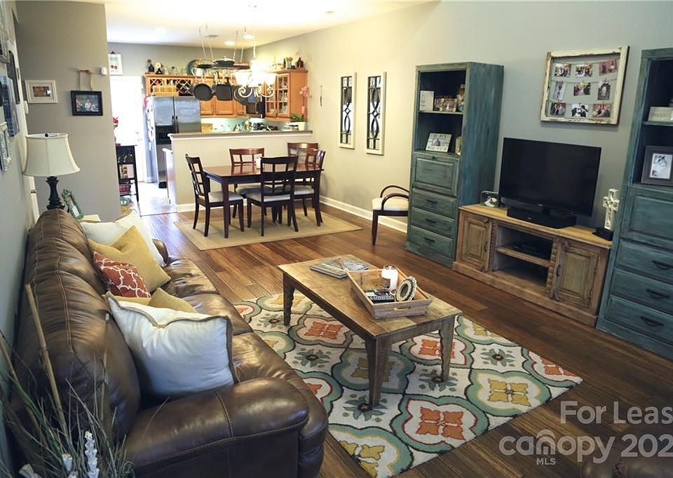 425 Doughton Ln, Charlotte, NC 28217 Zillow