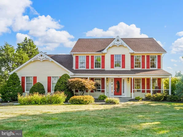 301 Cone Branch Dr, Middletown, MD 21769