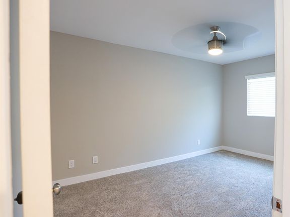 3rd image of 1522 Hornblend St APT 1