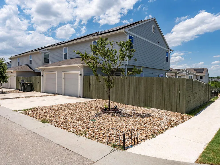 16722 Sonoma Breeze Dr — Photo 33