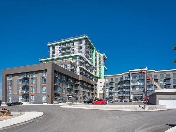 4th image of 450 Dundas St E #309