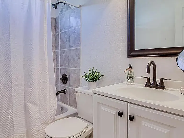 5249 Jose Cardenas Ln — Photo 32