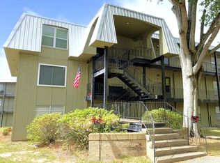 207 Riverbend Dr #207, Mobile, AL 36605
