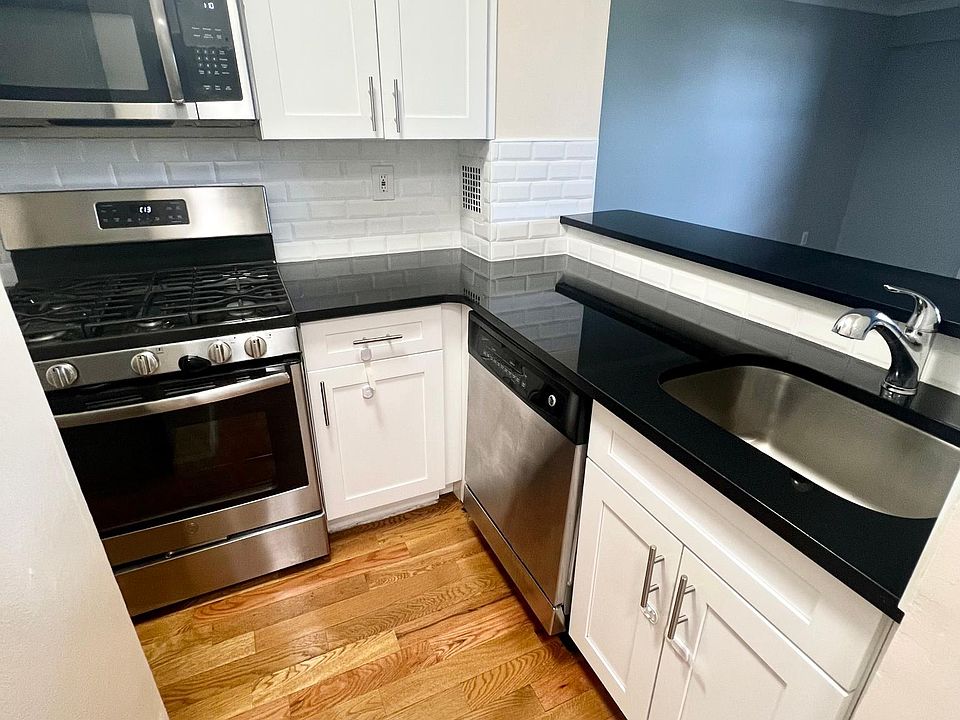 1st image of 1666 Bell Blvd APT 533