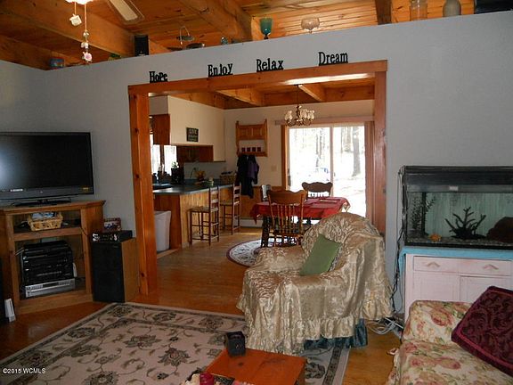 Living Rm