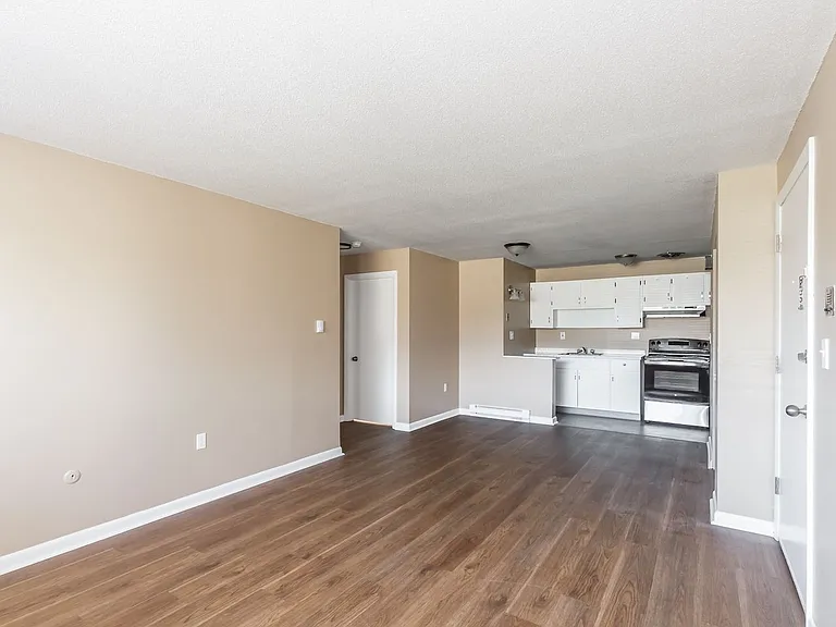177 Loudon Rd W #2 — Photo 5