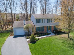 2339 Rosedown Dr, Reston, VA 20191