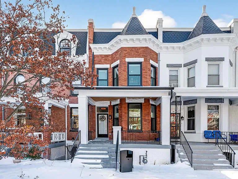 32 Adams St NW — Photo 60