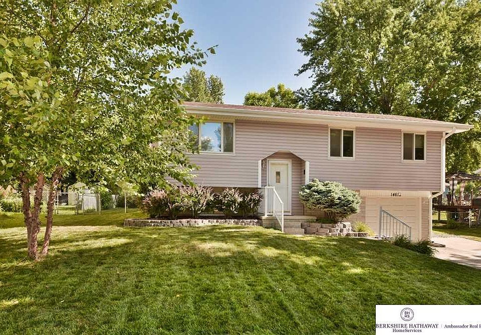 1st image of 14618 Josephine St
