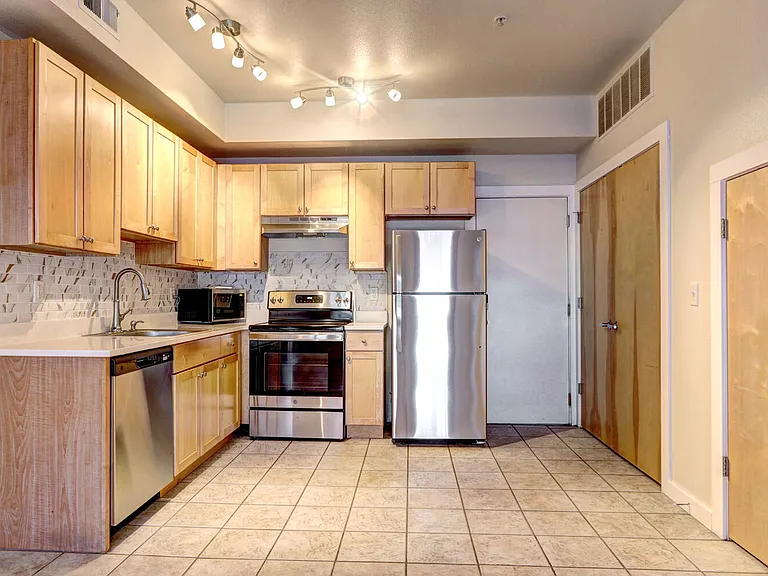 3244 Foundry Pl — Photo 10