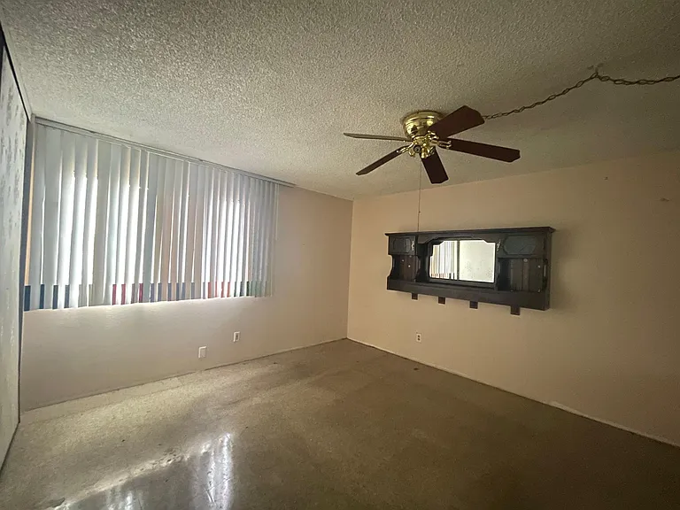 3810 N Maryvale Pkwy #1090 — Photo 3