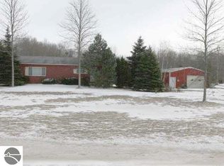 5798 N Standish Rd, Bentley, MI 48613